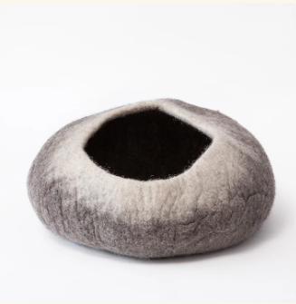 Natural Wool Pet Beds